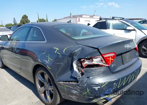 2009 Audi A5 3.2L z USA, uszkodzony, nr VIN WAUDK78T99A026071